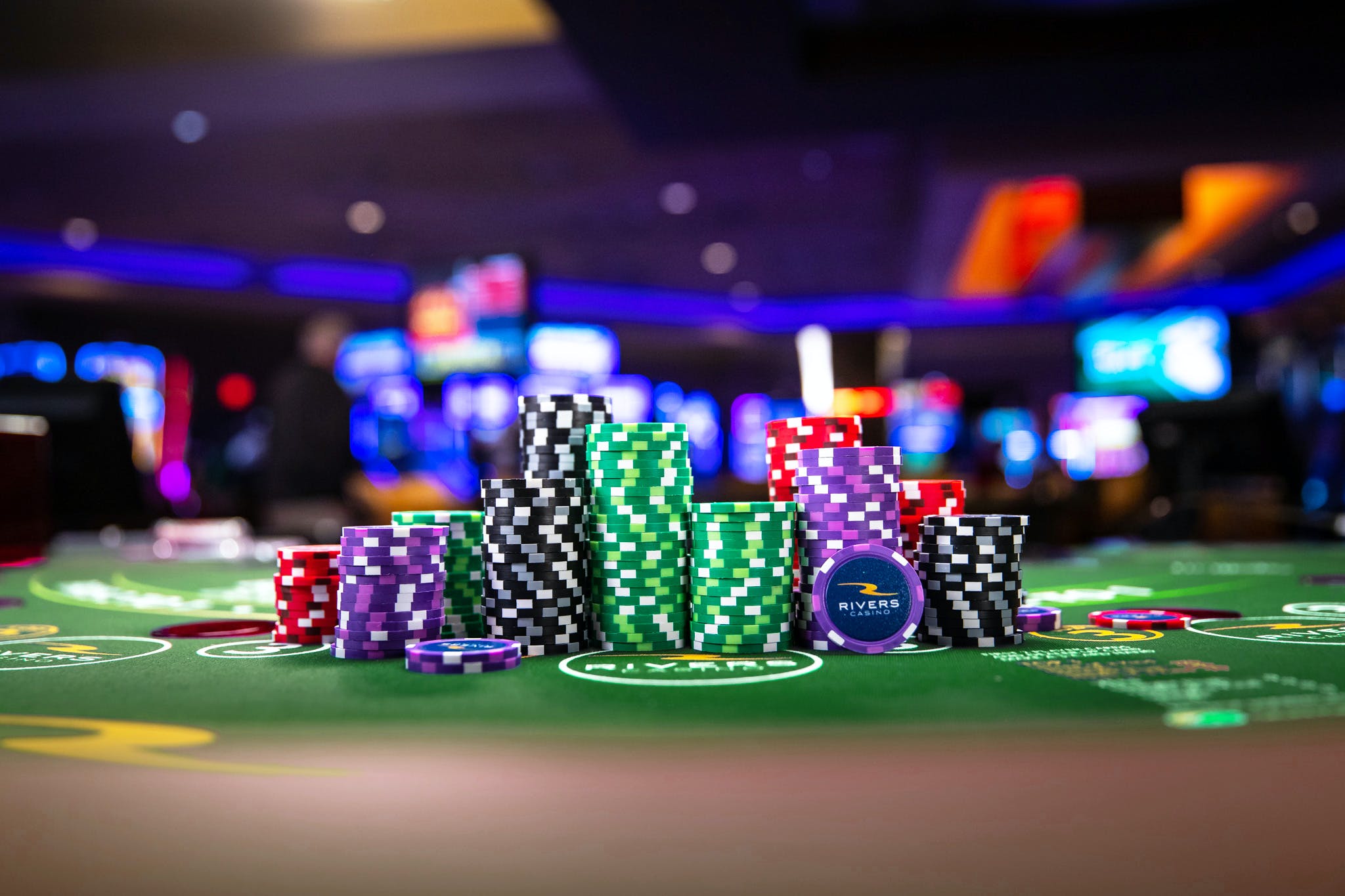 Các Khu Vực Không Chơi Bài Tại Casino: Không Gian Giải Trí Đa Dạng bat-dong-san-phu-quoc-Corona-Resort-Casino-2